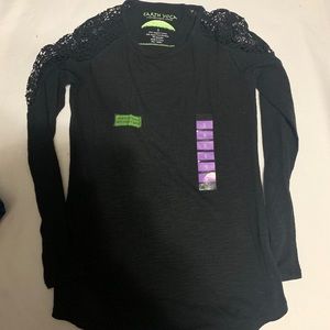 Women’s Earth Yoga long sleeve